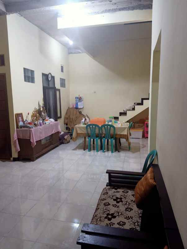 dijual rumah permata madang