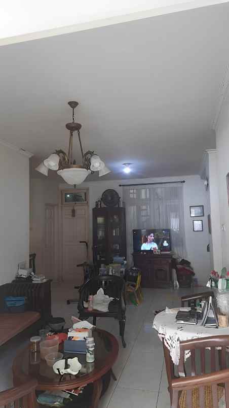 dijual rumah permata puri media