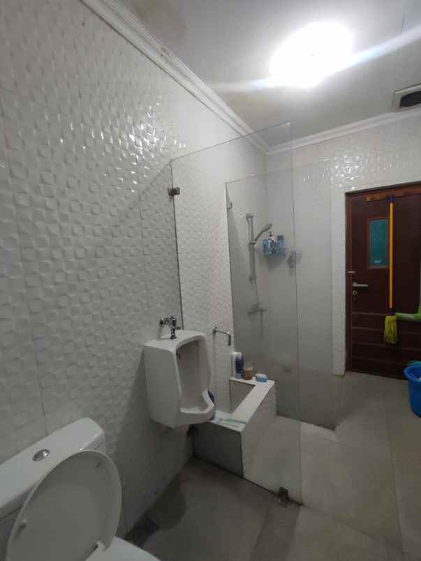 dijual rumah perumahan cipinang indah