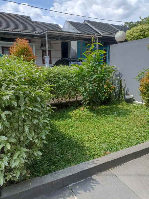 dijual rumah perumahan d phaniisan