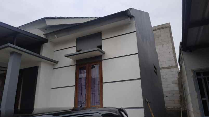 dijual rumah perumahan d phaniisan