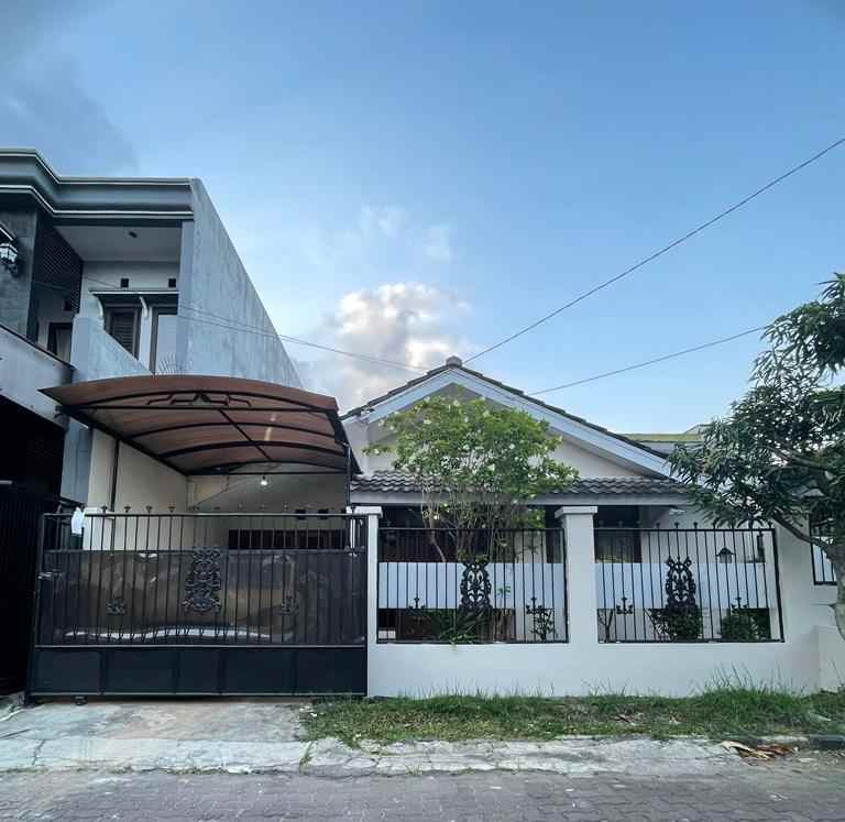 dijual rumah perumahan margahayu raya