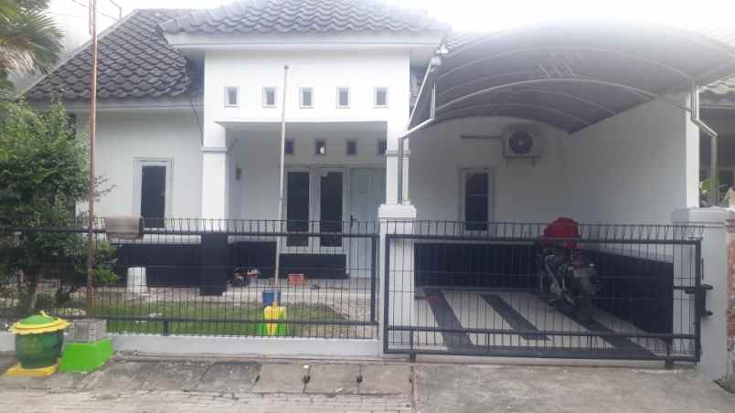 dijual rumah perumahan mca