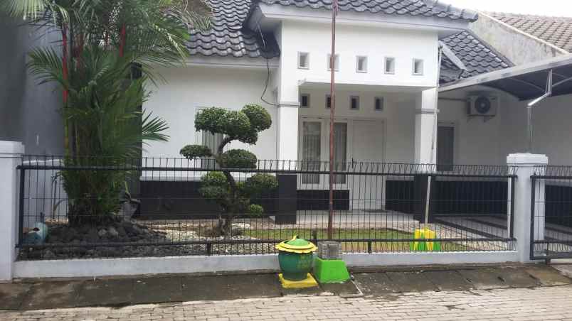 dijual rumah perumahan mca