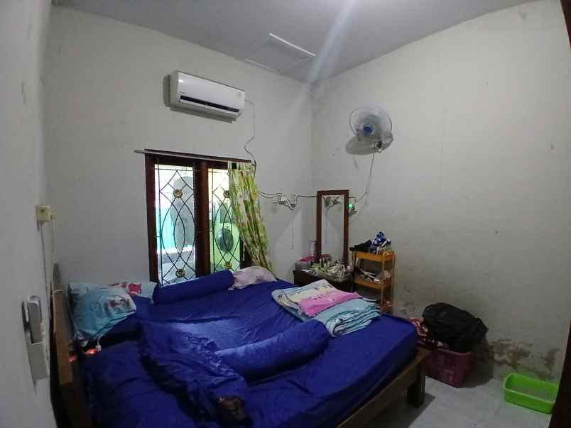 dijual rumah perumahan pondok randu