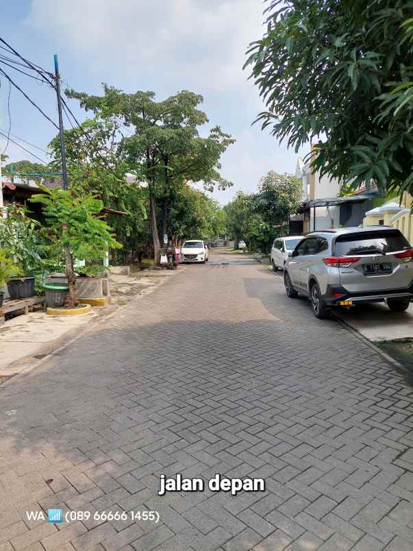 dijual rumah perumahan puri dewata