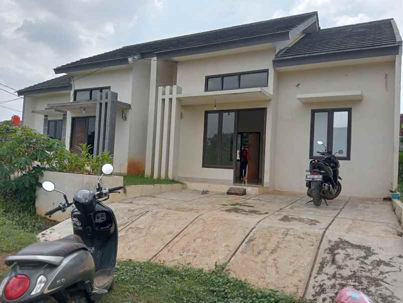 dijual rumah perumahan samudera