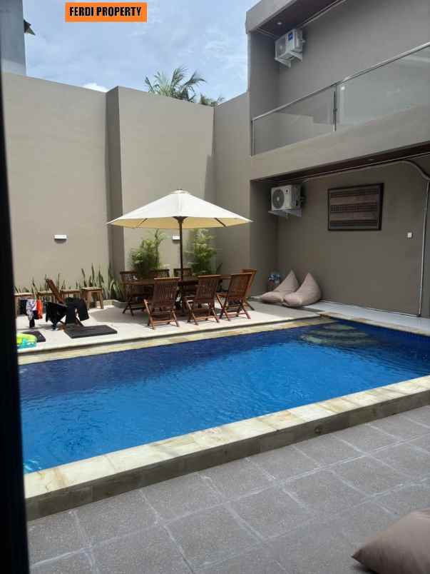 dijual rumah perumahan taman kenari