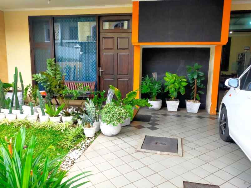 dijual rumah perumahan taman pulo indah