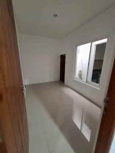 dijual rumah perumahan the gayungsari