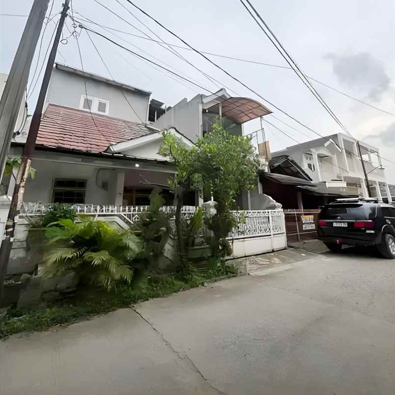 dijual rumah perumahan villa nusa indah