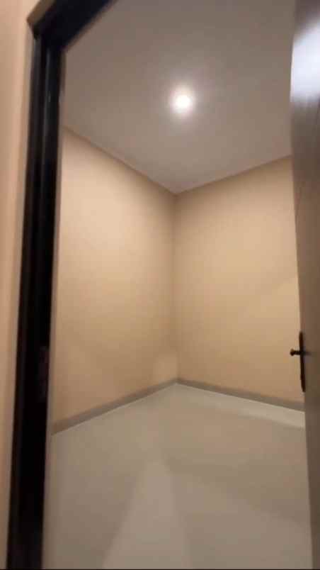 dijual rumah pitara depok