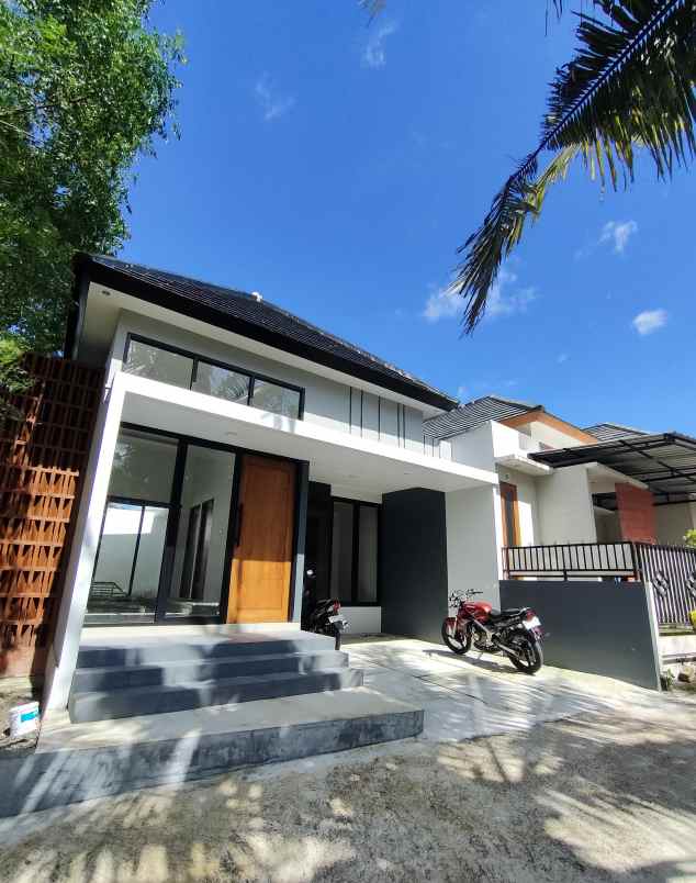 dijual rumah polres bantul