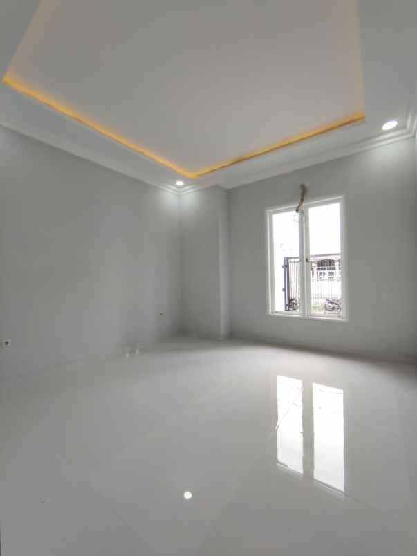 dijual rumah pondok bambu duren sawit