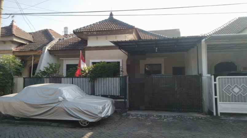 dijual rumah pondok candra