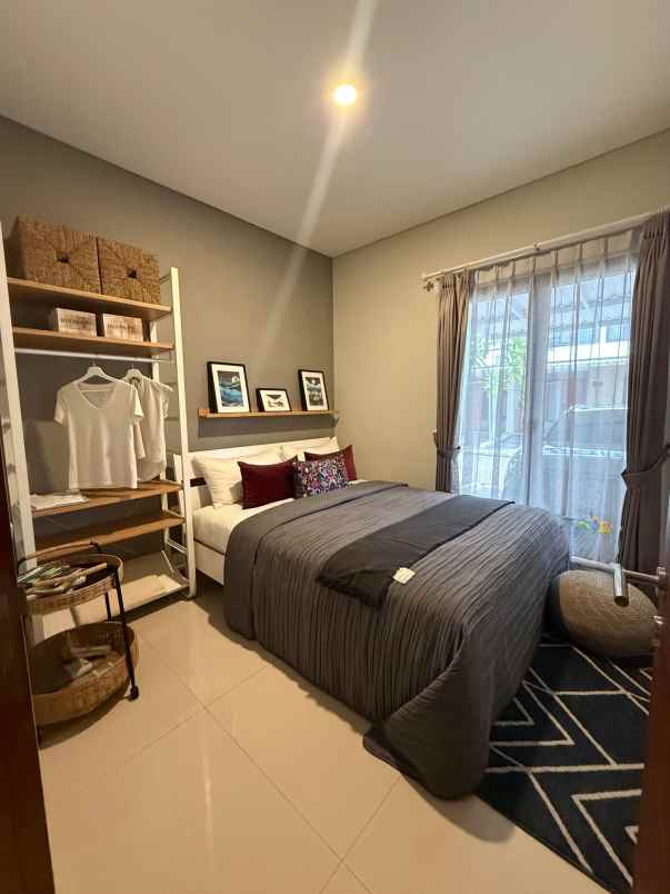 dijual rumah pondok gede