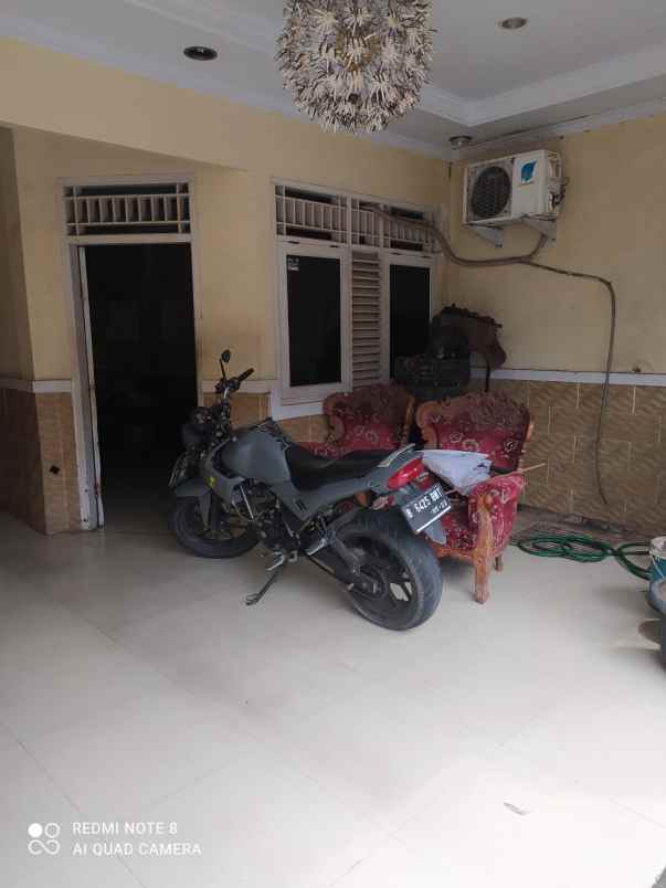 dijual rumah pondok kelapa