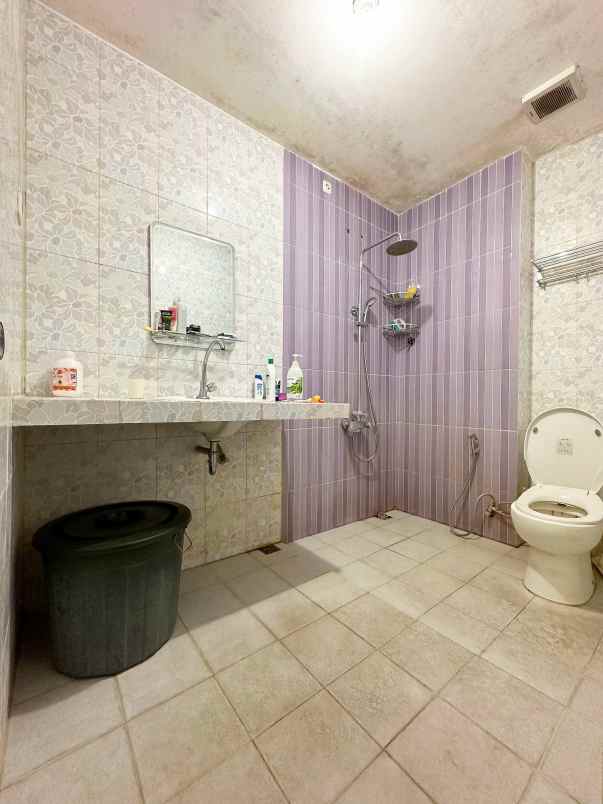 dijual rumah pondok kelapa