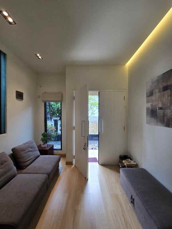 dijual rumah pondok kelapa jaktim