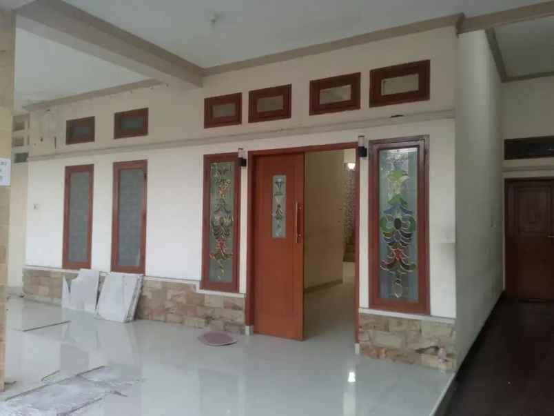dijual rumah pondok kopi