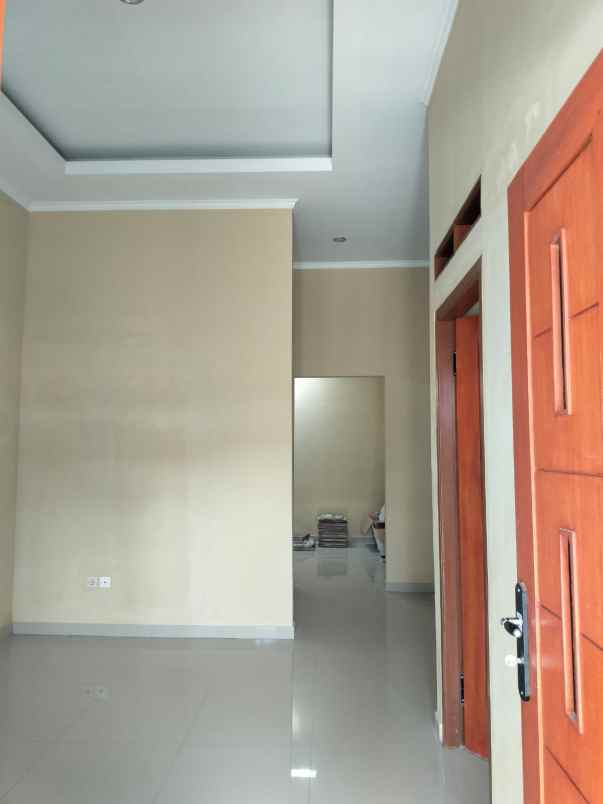 dijual rumah pondok ungu permai