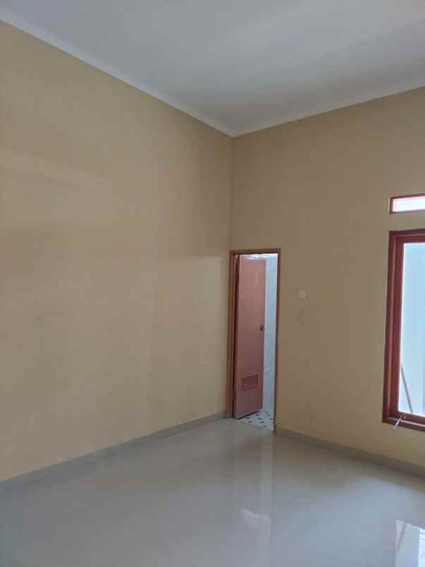 dijual rumah pondok ungu permai