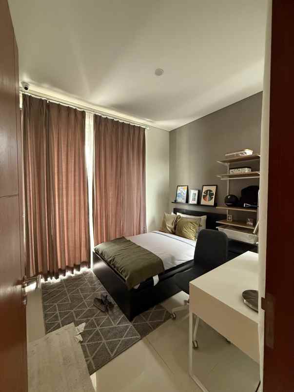 dijual rumah premier estate 2 pondok