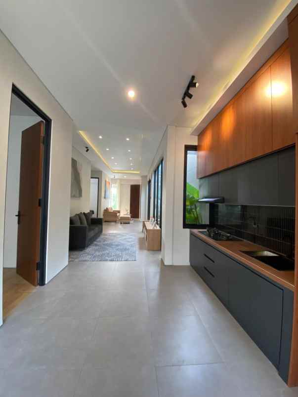dijual rumah purwomartani kalasan