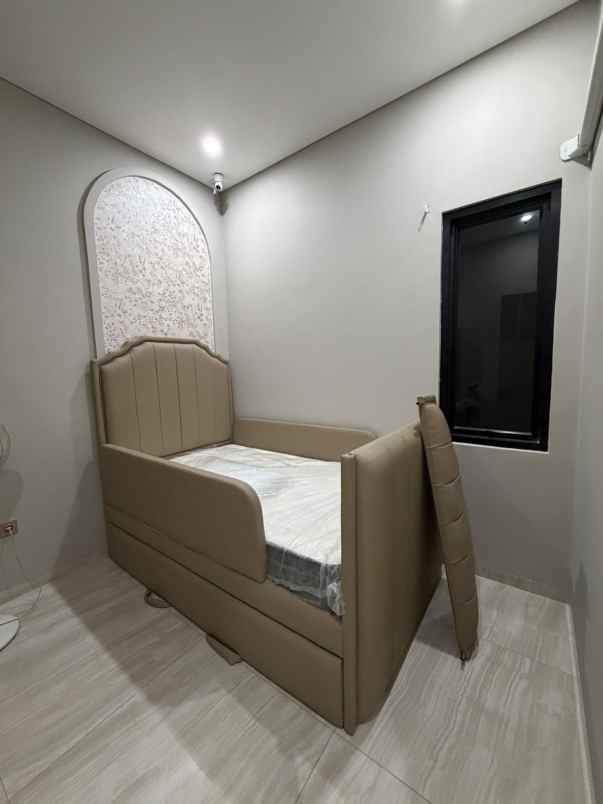 dijual rumah rawamangun jakarta timur