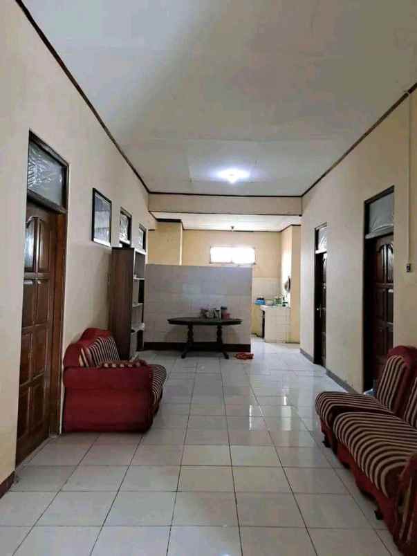 dijual rumah ready di kumudasmoro semarang