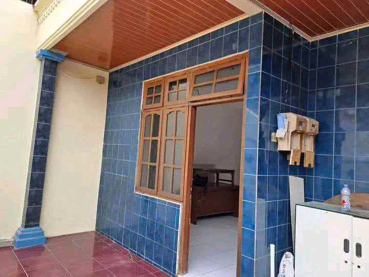 dijual rumah ready di kumudasmoro semarang