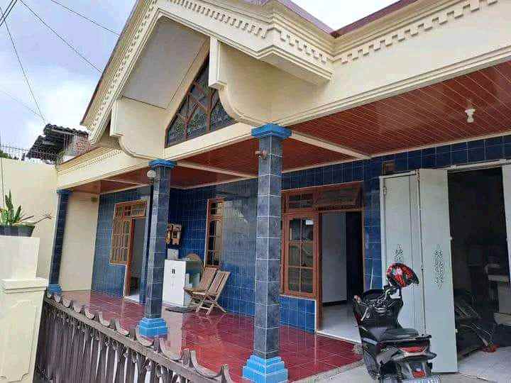 dijual rumah ready di kumudasmoro semarang