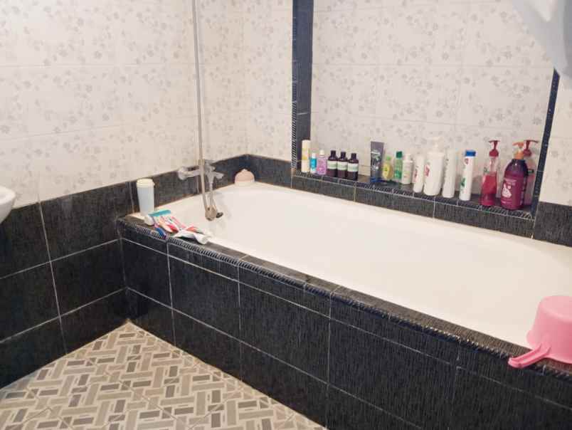 dijual rumah regency pesona puncak