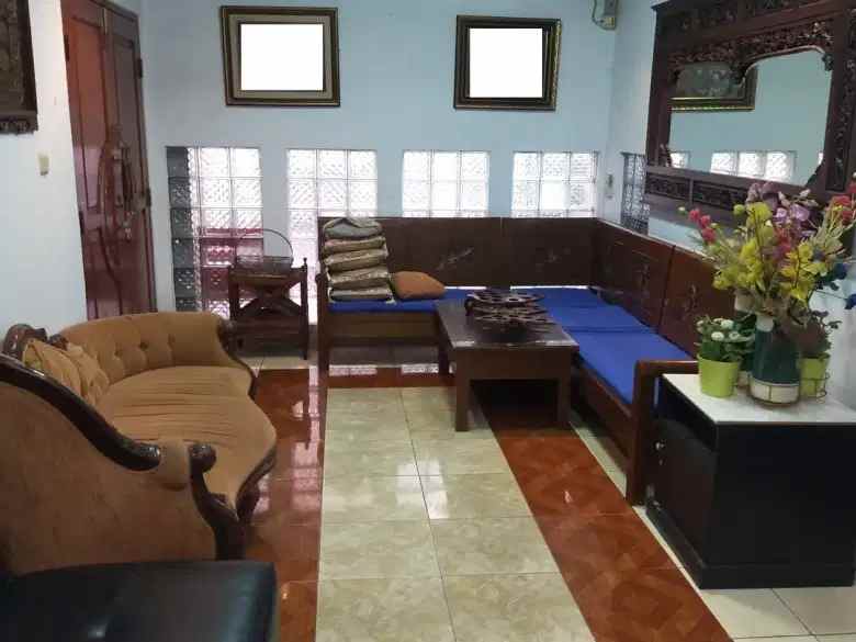 dijual rumah rempoa ciputat