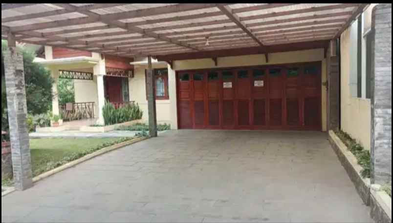 dijual rumah resort dago pakar permai