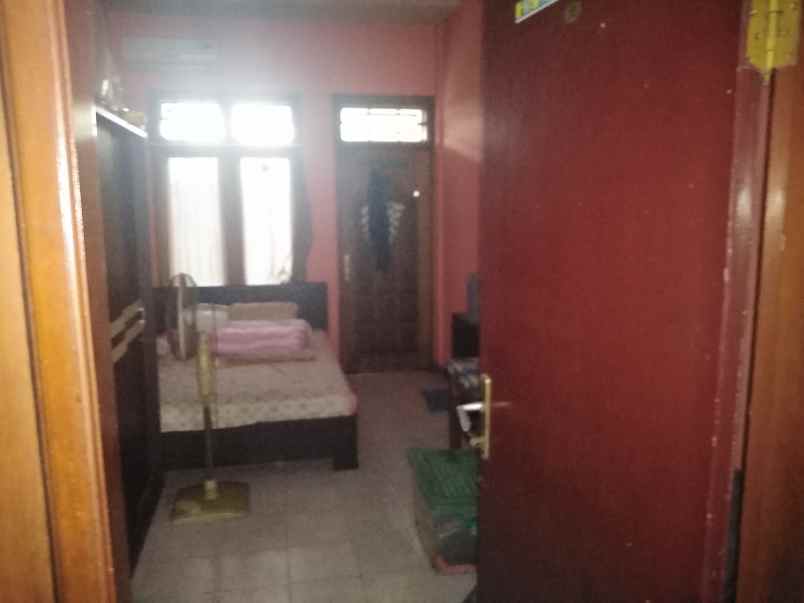 dijual rumah rewwin waru sidoarjo