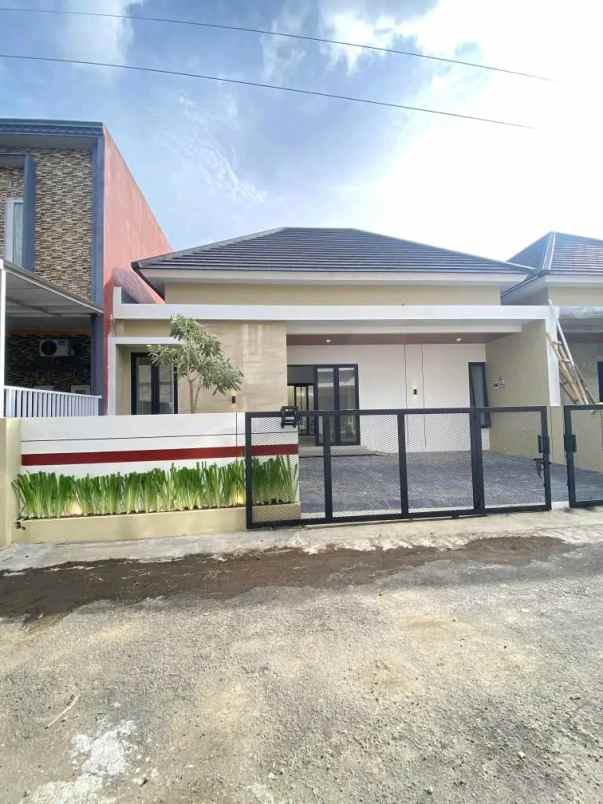 dijual rumah rsud sleman