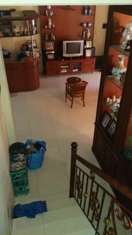 dijual rumah rumah di jln tangki mangga