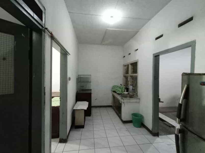 dijual rumah rungkut asri