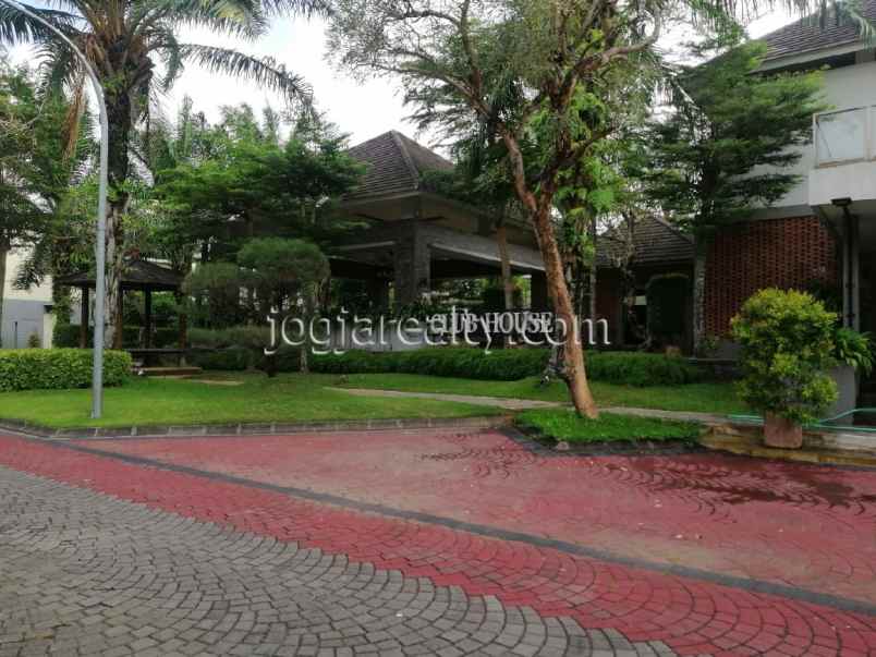 dijual rumah sariharjo ngaglik sleman