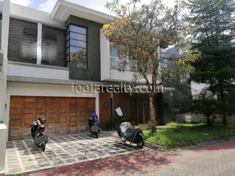 dijual rumah sariharjo ngaglik sleman