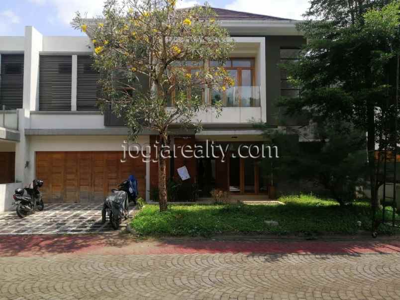 dijual rumah sariharjo ngaglik sleman