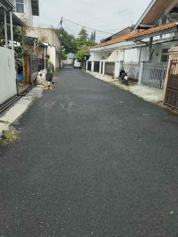 dijual rumah sayap buahbatu bandung