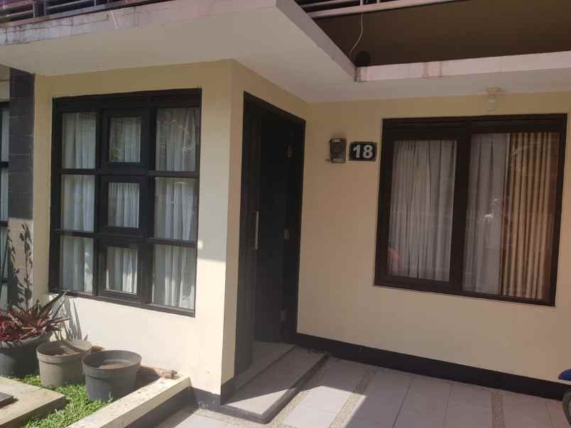 dijual rumah sayap buahbatu bandung