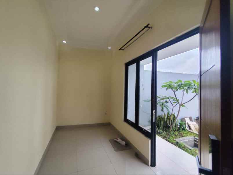 dijual rumah sayap sariwangi bandung barat