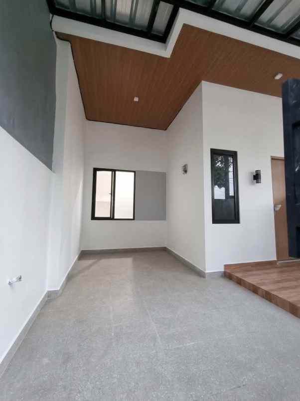 dijual rumah sektor 5 pondok ungu permai