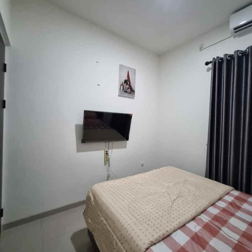 dijual rumah semi furnished di grand mahkota 2