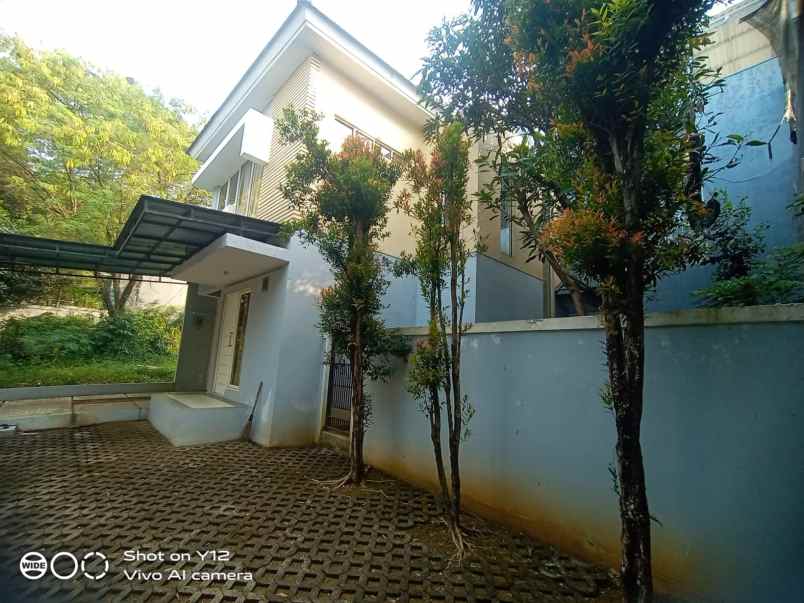 dijual rumah sentul city