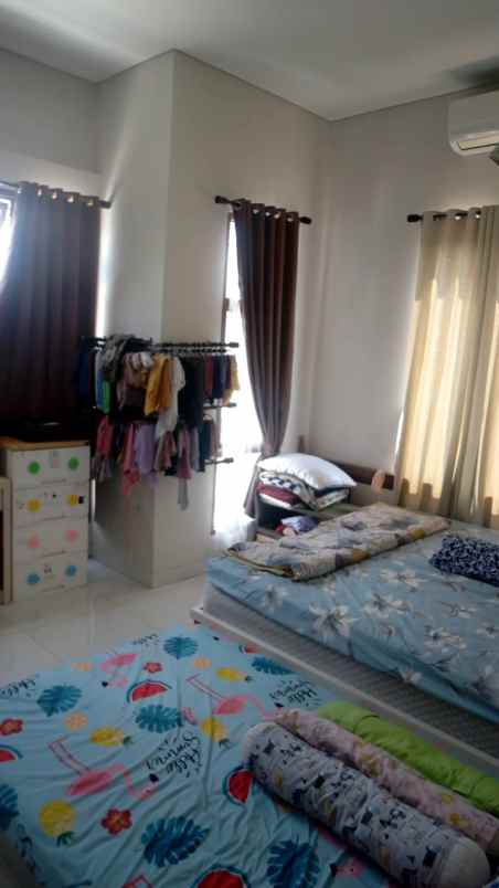 dijual rumah serpong tangerang selatan