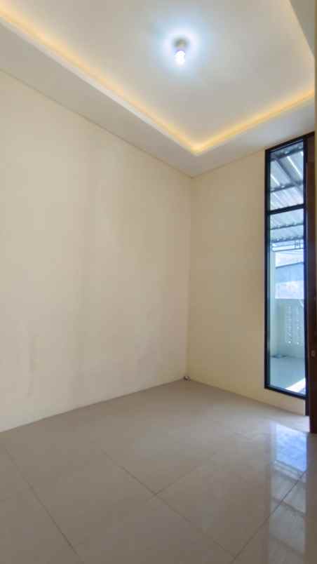 dijual rumah siap huni di lokasi emas